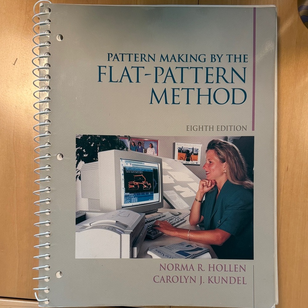 Pattern Making by the Flat-Pattern Method Book 8 Ed Norma Holden, Carolyn Kundel